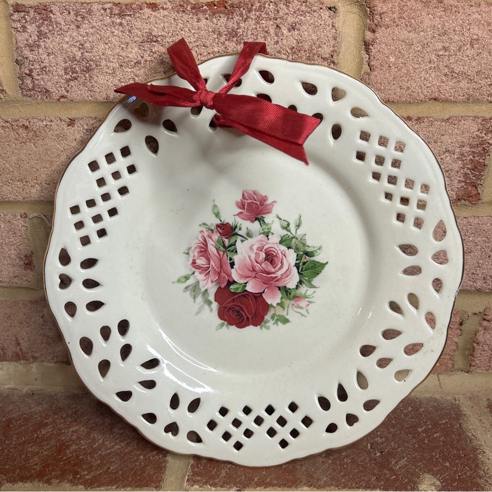 Vintage Formalities by Baum Bros Decorative Plate